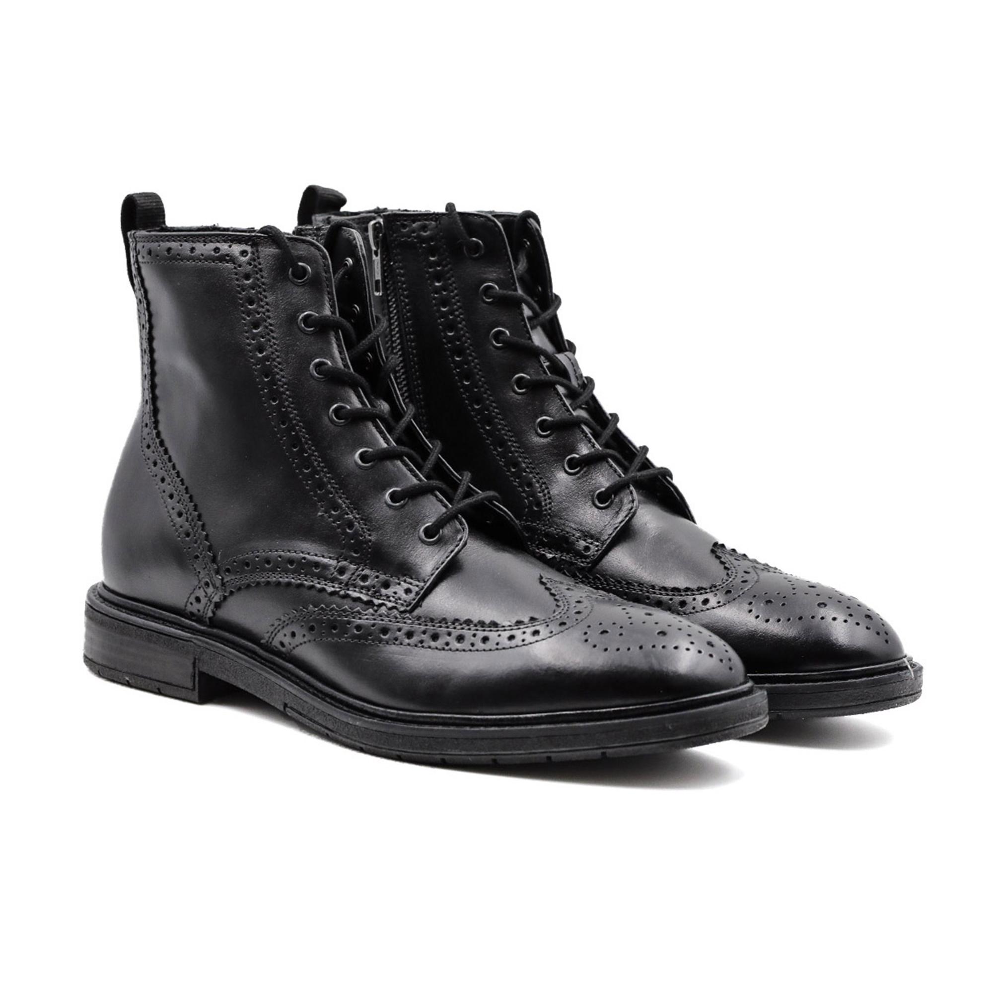 Ботинки мужские Clarks Clarkdale Rise 26161275 черные 45 EU, Черный, Clarkdale Rise 26161275
Ботинки мужские Clarks Clarkdale Rise 26161275 черные 45 EU, Черный, Clarkdale Rise 26161275