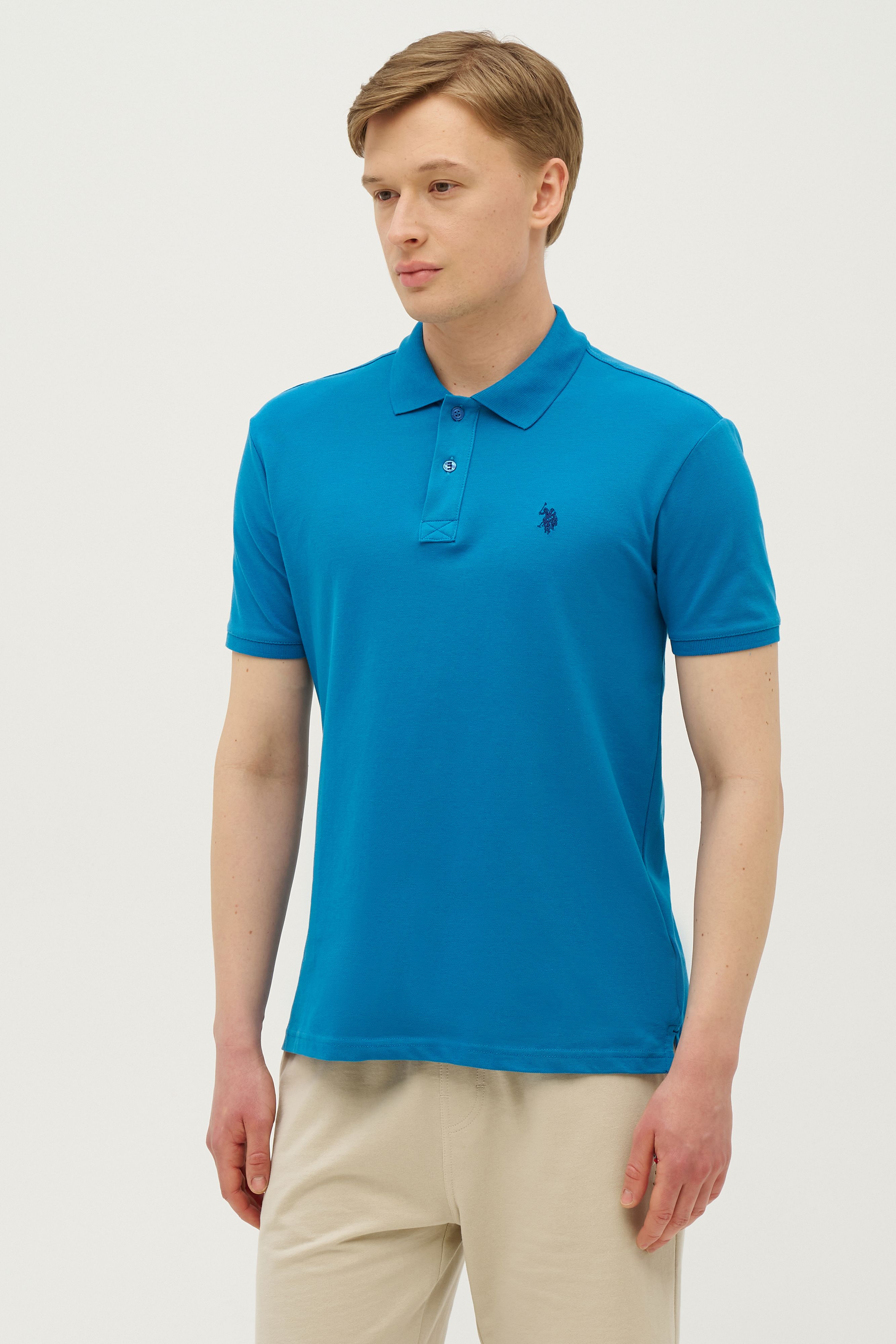 Футболка мужская U.S. POLO Assn. G081SZ0110TP04IY022RL-R синяя XS, Синий, G081SZ0110TP04IY022RL-R 
Футболка мужская U.S. POLO Assn. G081SZ0110TP04IY022RL-R синяя XS, Синий, G081SZ0110TP04IY022RL-R