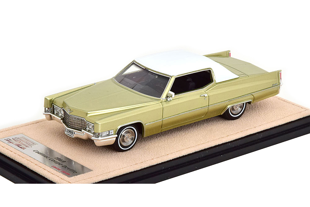 Cadillac coupe deville 1969 shalimar gold metallic / кадиллак купе девиль 1969 шалимар зол, Зеленый
Cadillac coupe deville 1969 shalimar gold metallic / кадиллак купе девиль 1969 шалимар зол, Зеленый