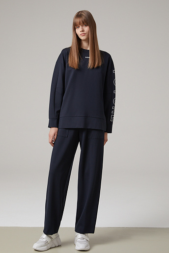 Спортивные брюки женские M.REASON 4.8820.T1147.99 W2.22 черные 48 RU, 4.8820.T1147.99 W2.22
Спортивные брюки женские M.REASON 4.8820.T1147.99 W2.22 черные 48 RU, 4.8820.T1147.99 W2.22