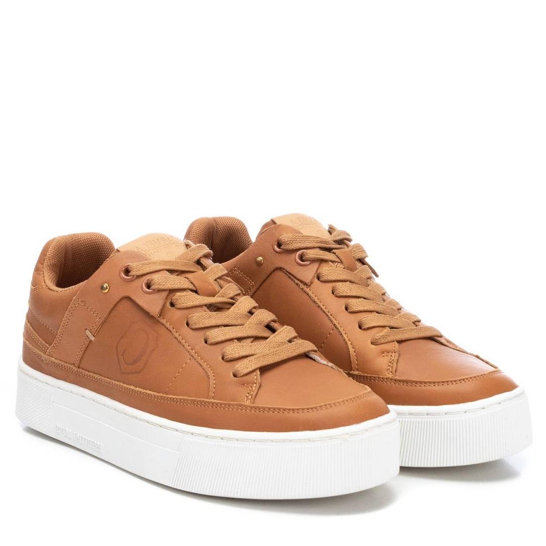 Кеды женские Carmela LEATHER LADIES SHOES 68249 коричневые 35 EU, LEATHER LADIES SHOES 68249
Кеды женские Carmela LEATHER LADIES SHOES 68249 коричневые 35 EU, LEATHER LADIES SHOES 68249
