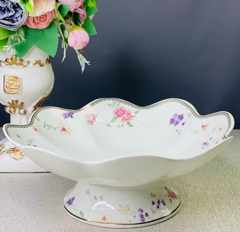 Фруктовница 24см ФЛОРЕНС на ножке в под.уп. Фарфор 105-976 118-105-976
Фруктовница 24см ФЛОРЕНС на ножке в под.уп. Фарфор 105-976 118-105-976