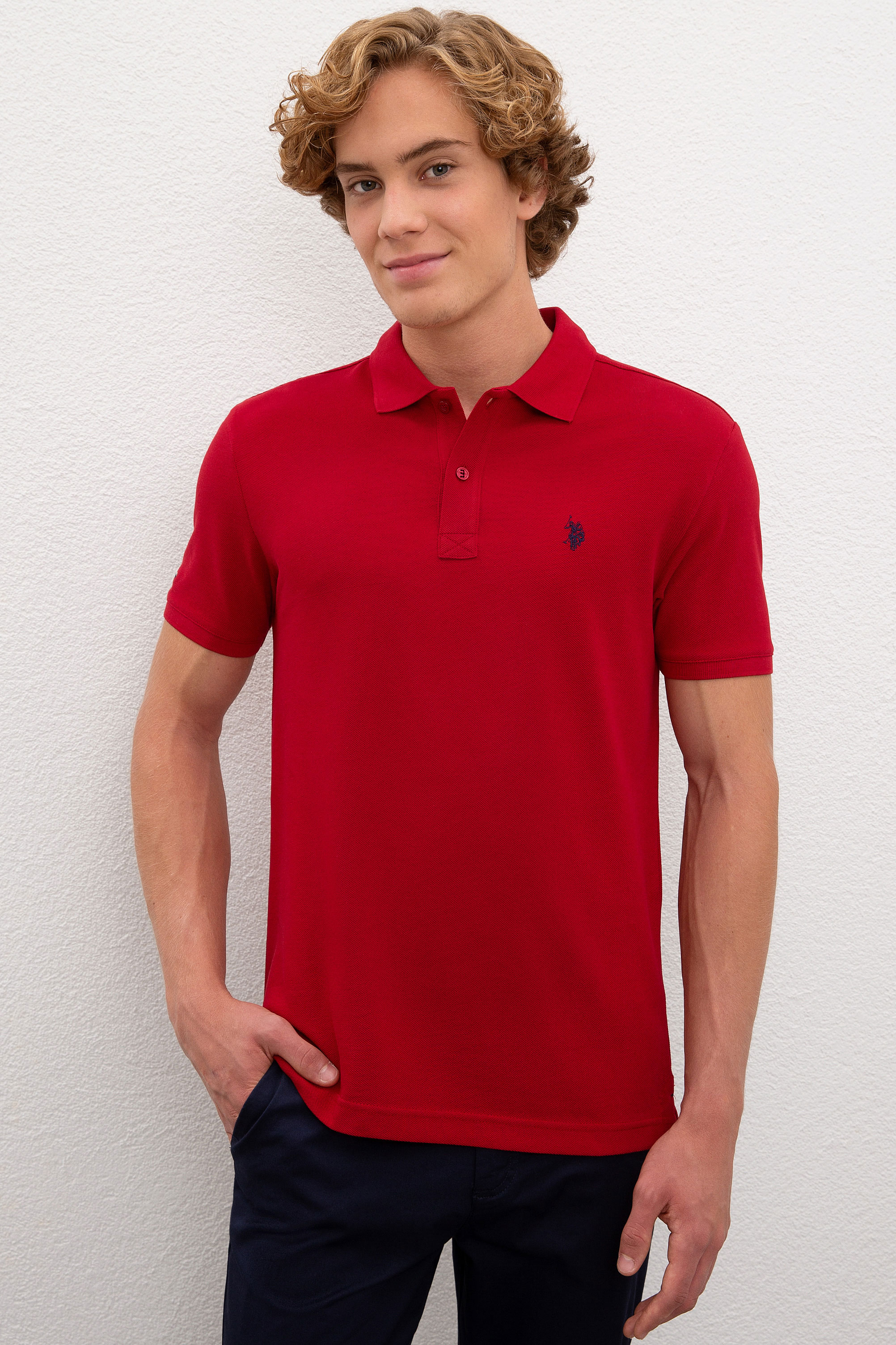 Футболка мужская U.S. POLO Assn. G081SZ0110TP04IY020-O красная M, Красный, G081SZ0110TP04IY020-O
Футболка мужская U.S. POLO Assn. G081SZ0110TP04IY020-O красная M, Красный, G081SZ0110TP04IY020-O