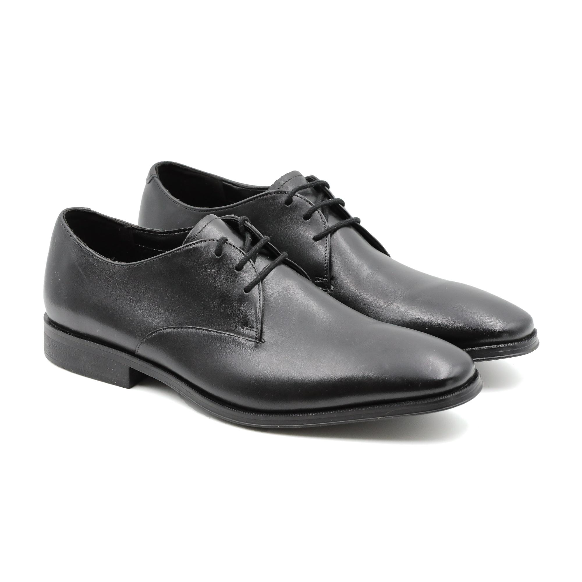 Туфли мужские Clarks Gilman Pure 26145414 черные 41 EU, Черный, Gilman Pure 26145414
Туфли мужские Clarks Gilman Pure 26145414 черные 41 EU, Черный, Gilman Pure 26145414