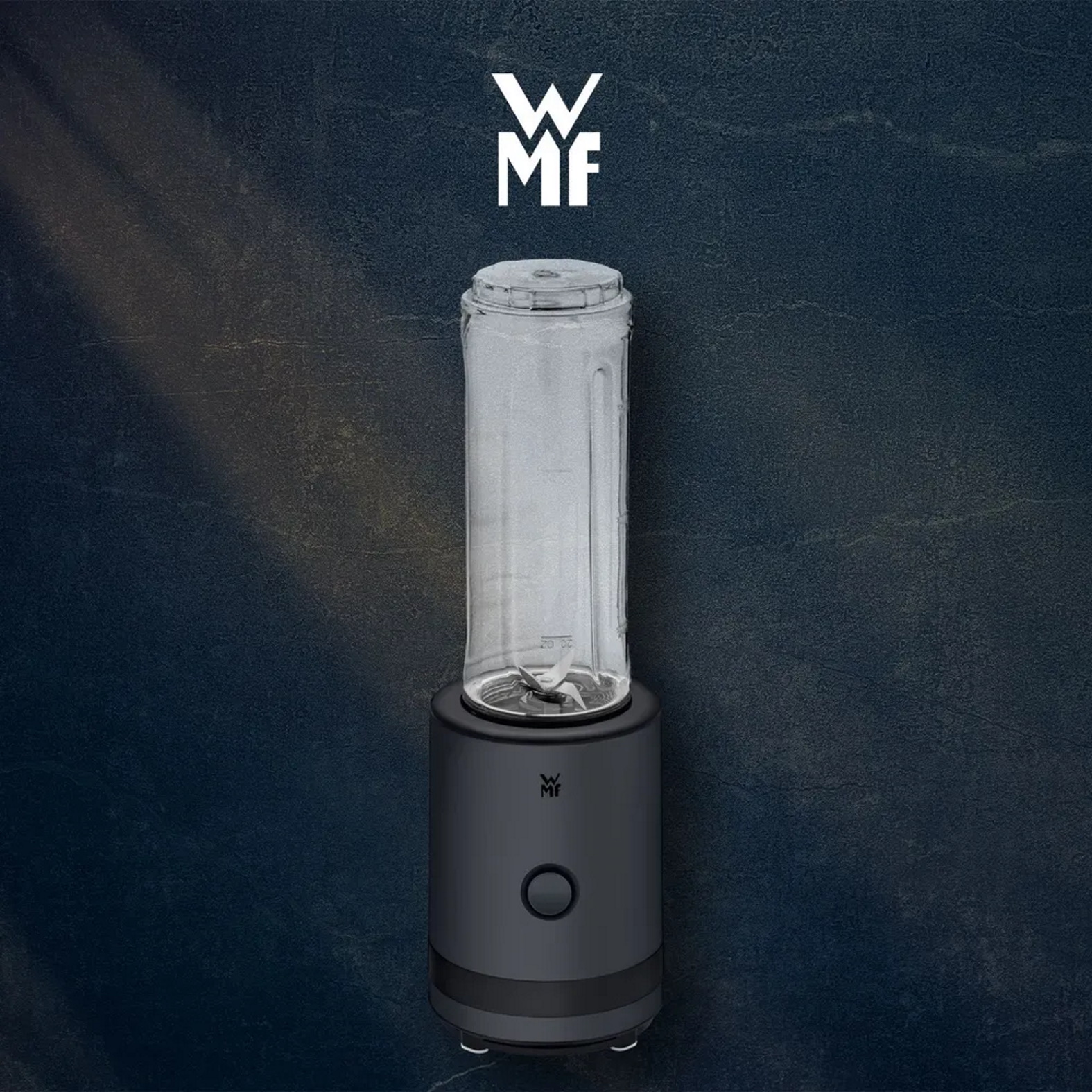 Портативный блендер WMF Kitchenminis Smoothie-to-go Deep Black 0416500071, 04650007
Портативный блендер WMF Kitchenminis Smoothie-to-go Deep Black 0416500071, 04650007