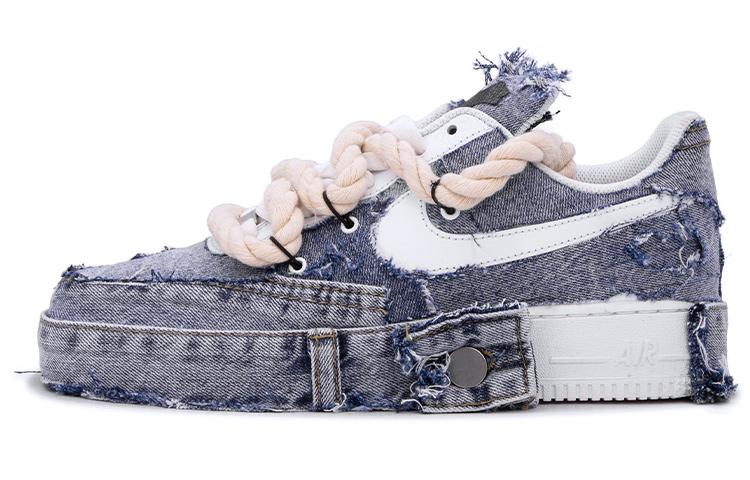 Кеды унисекс Nike Air Force 1 Low Triple White синие 36.5 EU, Синий, Air Force 1 Low Triple White
Кеды унисекс Nike Air Force 1 Low Triple White синие 36.5 EU, Синий, Air Force 1 Low Triple White