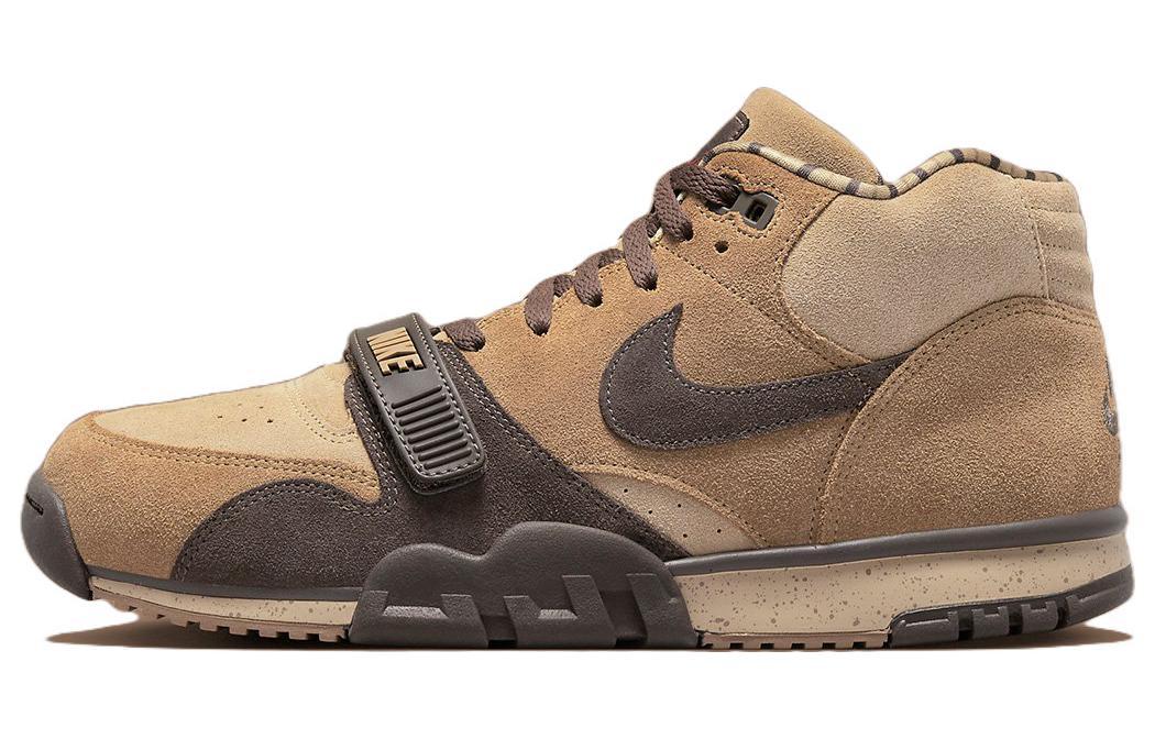 Кроссовки унисекс Nike Air Trainer 1 Shima Shima коричневые 43 EU, Коричневый, Air Trainer 1 Shima Shima
Кроссовки унисекс Nike Air Trainer 1 Shima Shima коричневые 43 EU, Коричневый, Air Trainer 1 Shima Shima