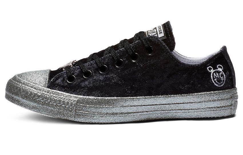 Кеды унисекс Converse Miley Cyrus Chuck Taylor All Star Low черные 38 EU, Черный, Miley Cyrus x Converse Chuck Taylor All Star Low
Кеды унисекс Converse Miley Cyrus Chuck Taylor All Star Low черные 38 EU, Черный, Miley Cyrus x Converse Chuck Taylor All Star Low