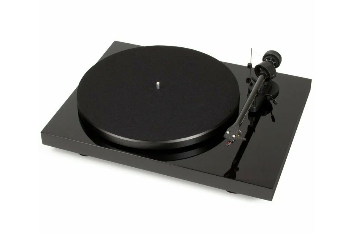 Виниловый проигрыватель Pro-Ject Debut Carbon III DC Black, Черный, Debut Carbon III DC
Виниловый проигрыватель Pro-Ject Debut Carbon III DC Black, Черный, Debut Carbon III DC