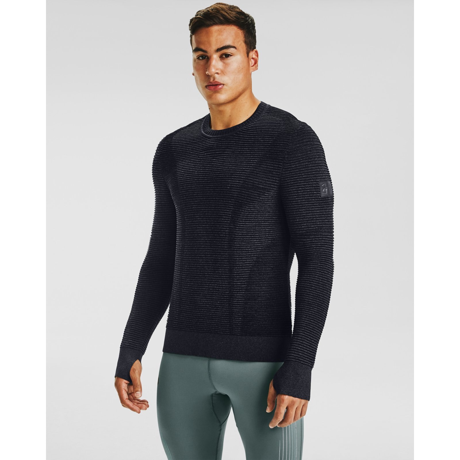 фото Лонгслив мужской under armour 1354397-003 черный sm