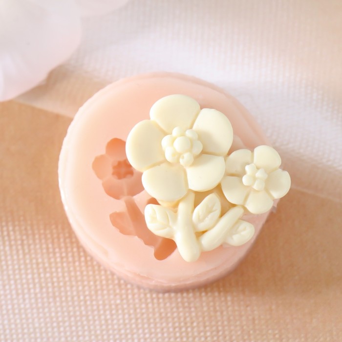 Молд Кустик 2,8х3 см, Розовый
Молд Кустик 2,8х3 см, Розовый