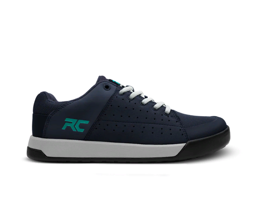 Велотуфли женские Ride Concepts Livewire Womens (Navy/Teal, 6, 2021 (2246-530)), Синий
Велотуфли женские Ride Concepts Livewire Womens (Navy/Teal, 6, 2021 (2246-530)), Синий