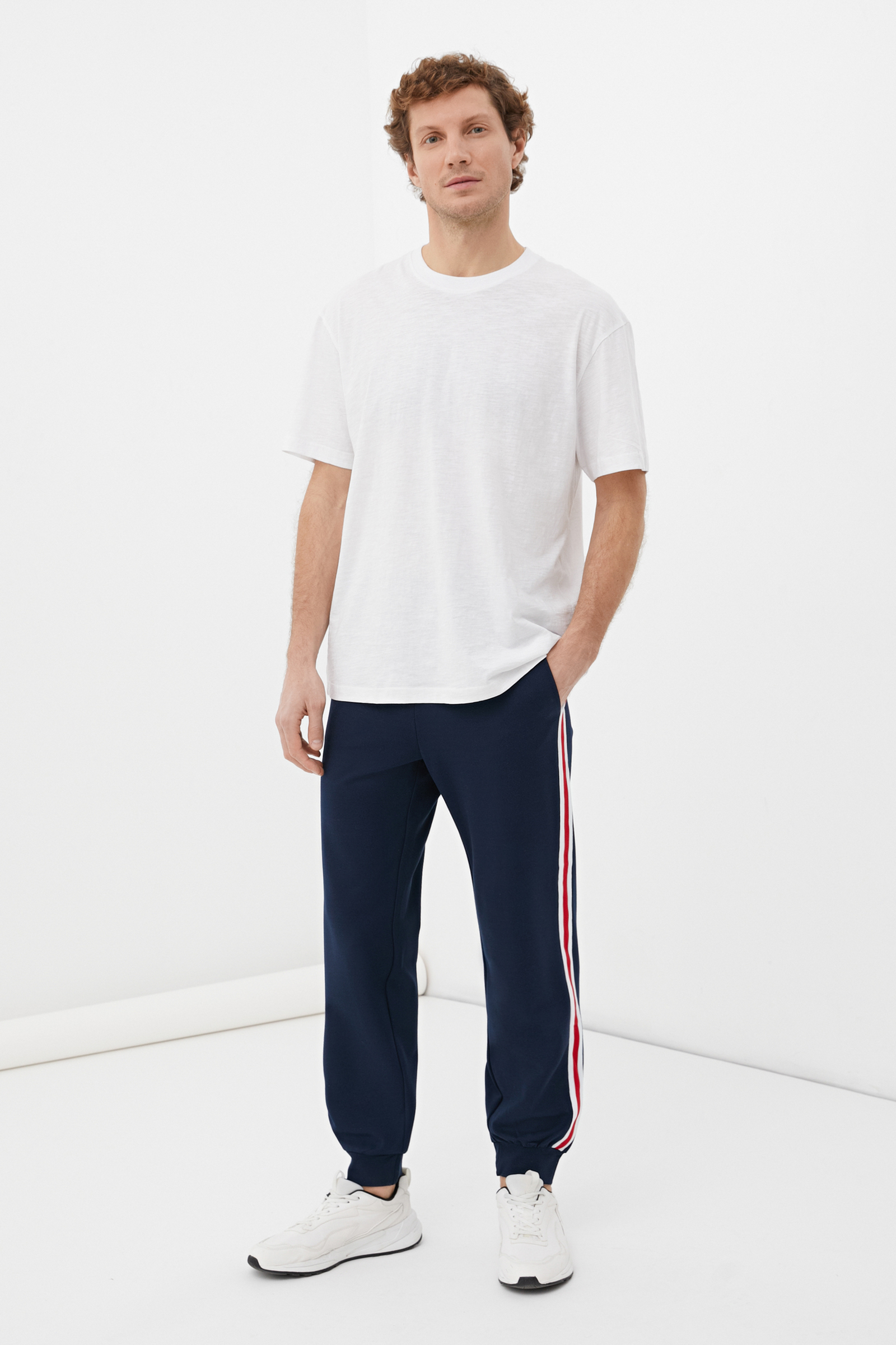 фото Спортивные брюки мужские finn flare fbc23064 синие 2xl