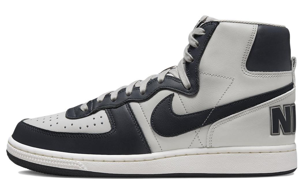 Кеды унисекс Nike Terminator High George Town 2022 серые 42 EU, Серый, Terminator High George Town 2022
Кеды унисекс Nike Terminator High George Town 2022 серые 42 EU, Серый, Terminator High George Town 2022