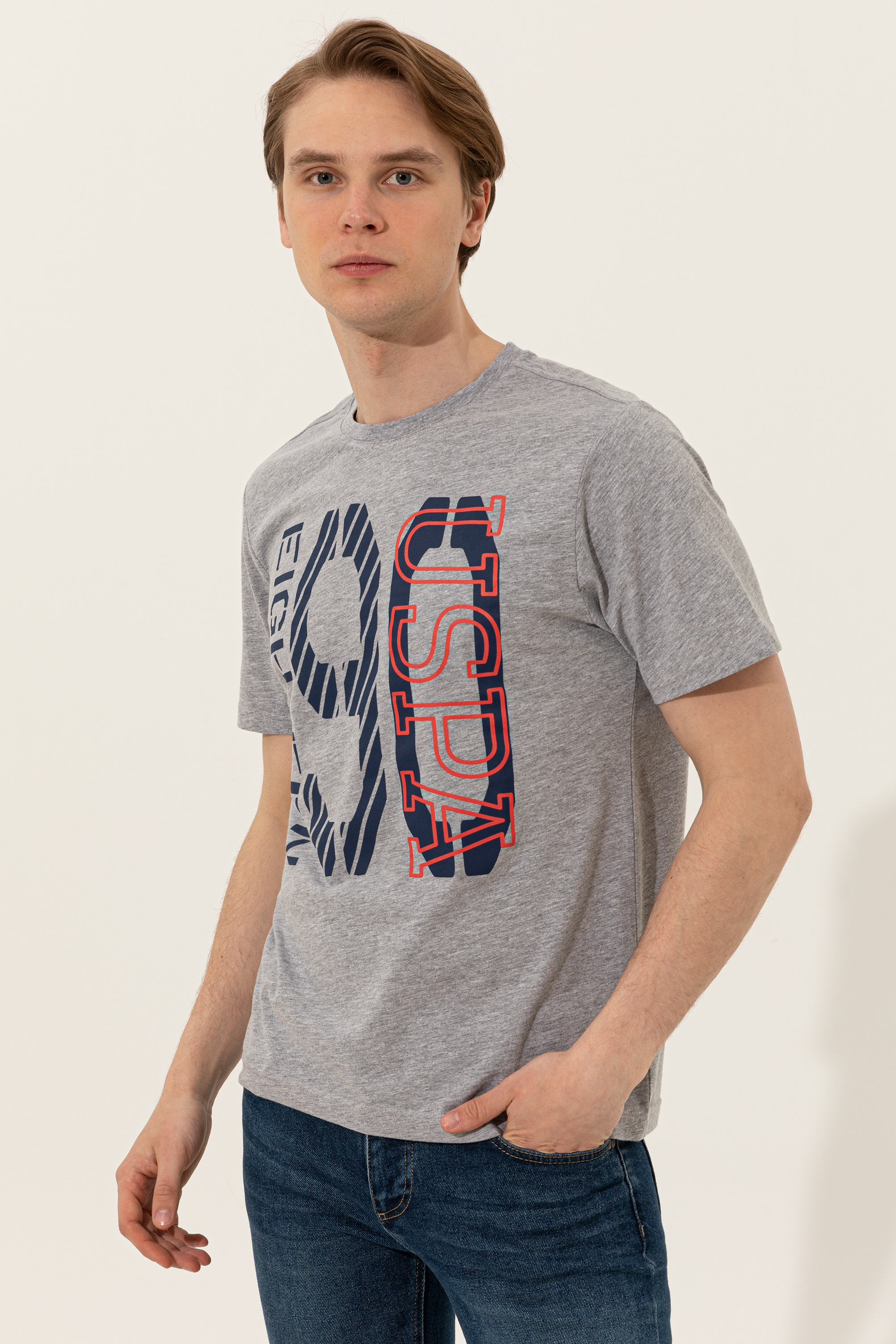 Футболка мужская U.S. POLO Assn. g081gl0110omari серая 2XL, Серый, g081gl0110omari
Футболка мужская U.S. POLO Assn. g081gl0110omari серая 2XL, Серый, g081gl0110omari