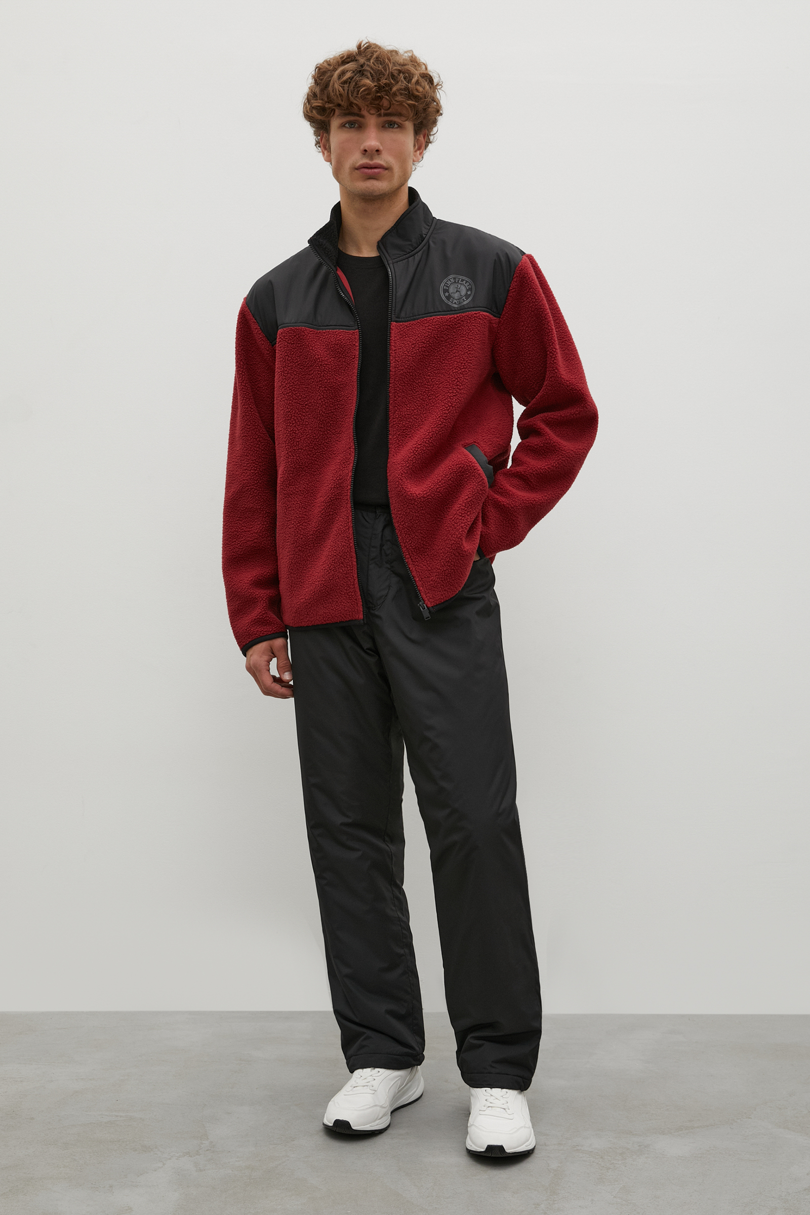 фото Спортивные брюки мужские finn flare fac23005 черные l