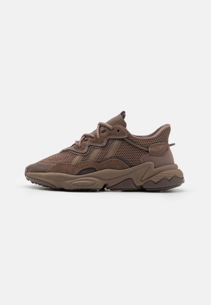 Кроссовки женские Adidas Originals AD111A2G5 коричневые 43 1/3 EU, Коричневый, AD111A2G5
Кроссовки женские Adidas Originals AD111A2G5 коричневые 43 1/3 EU, Коричневый, AD111A2G5