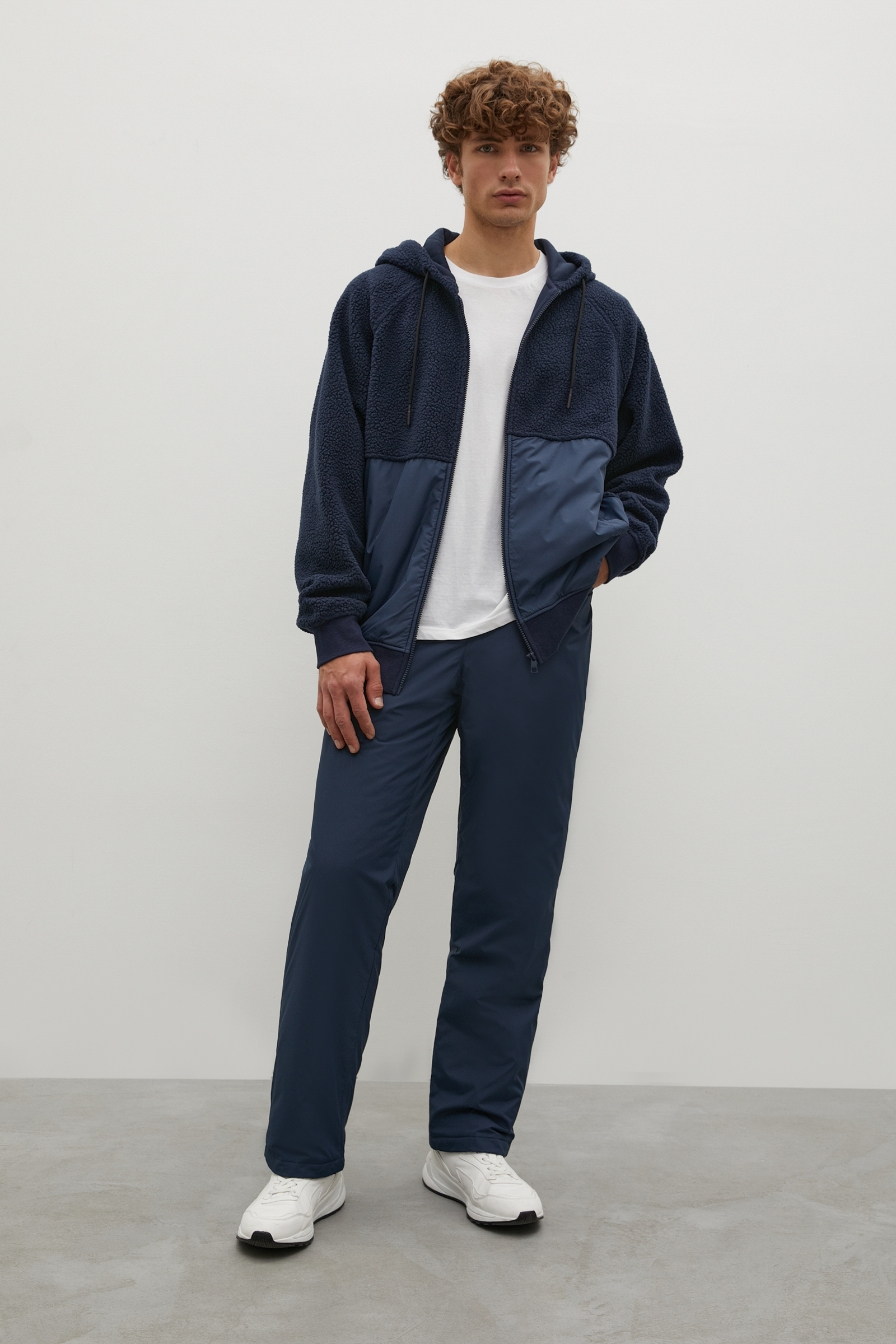 фото Спортивные брюки мужские finn flare fac23005 синие 2xl