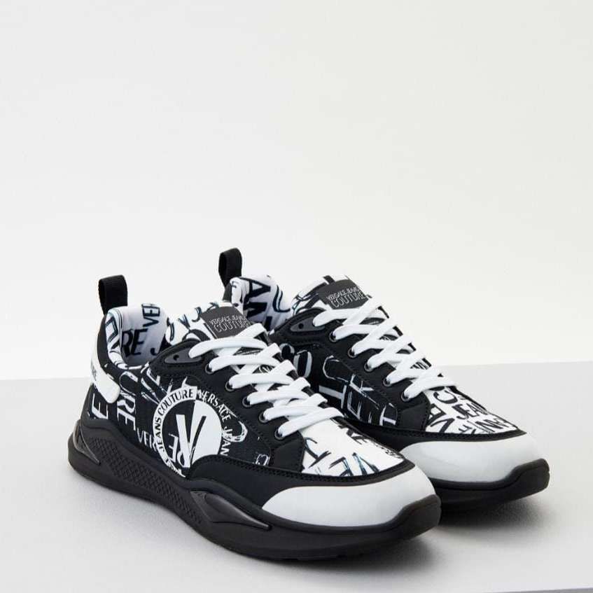 Кроссовки мужские Versace Jeans Couture 74YA3S1C_L01 черные 41 EU, Черный, 74YA3S1C_L01
Кроссовки мужские Versace Jeans Couture 74YA3S1C_L01 черные 41 EU, Черный, 74YA3S1C_L01