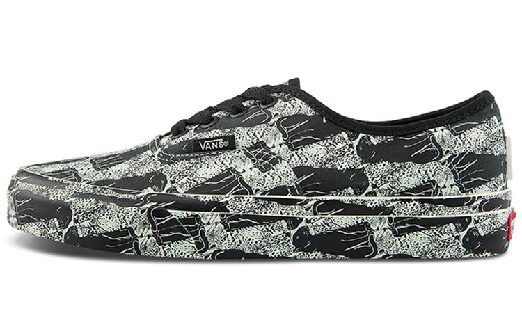 Кеды унисекс Vans Opening Ceremony x Authentic черные 35 EU, Черный, Opening Ceremony x Authentic
Кеды унисекс Vans Opening Ceremony x Authentic черные 35 EU, Черный, Opening Ceremony x Authentic