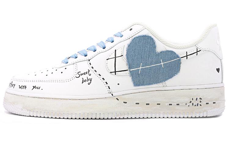 Кеды унисекс Nike Air Force 1 Low Triple White белые 40 EU, Белый, Air Force 1 Low Triple White
Кеды унисекс Nike Air Force 1 Low Triple White белые 40 EU, Белый, Air Force 1 Low Triple White