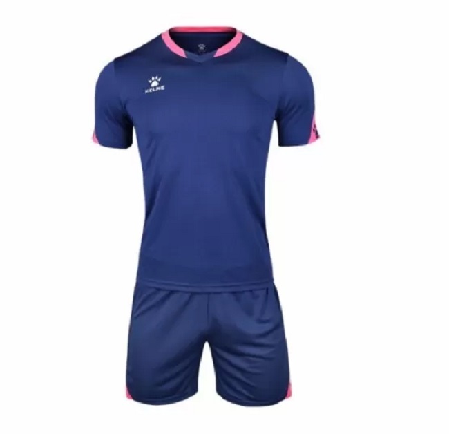 Комплект (футболка+шорты) Kelme 3801099/3803099.420, Синий, Short sleeve football uniform
Комплект (футболка+шорты) Kelme 3801099/3803099.420, Синий, Short sleeve football uniform