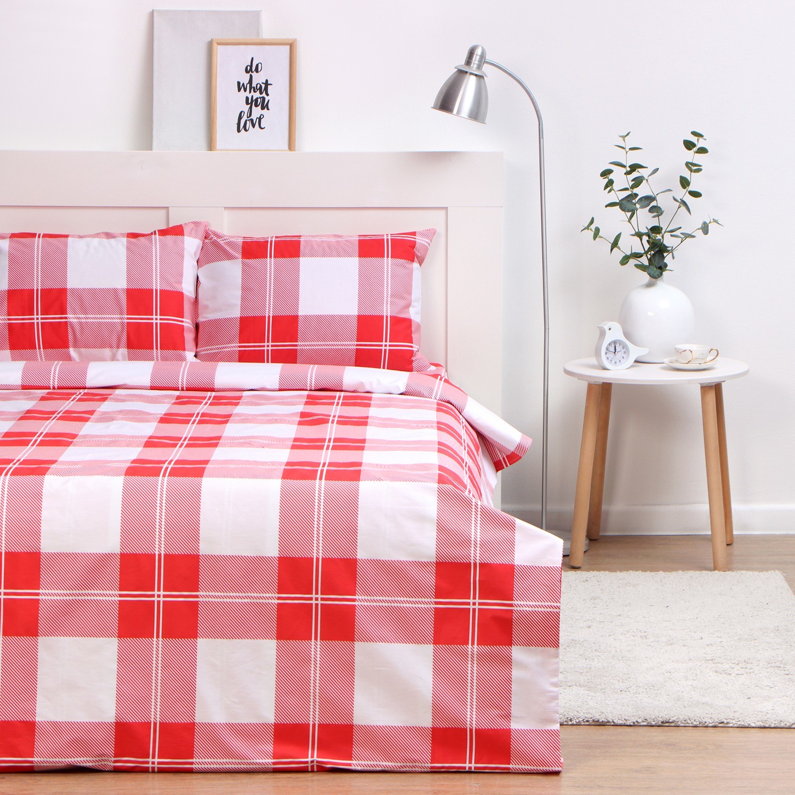 Комплект постельного белья LoveLife 2сп Square 175x215см 100%хлопок,сатин 9518152
Комплект постельного белья LoveLife 2сп Square 175x215см 100%хлопок,сатин 9518152