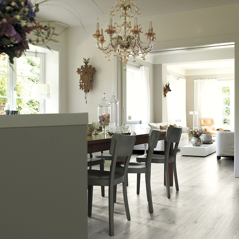 Ламинат EGGER Home Дуб Церматт светлый EHL140 без фаски, 33 класс, 8 мм, 1.994 м2, Серый, Home 8 mm
Ламинат EGGER Home Дуб Церматт светлый EHL140 без фаски, 33 класс, 8 мм, 1.994 м2, Серый, Home 8 mm
