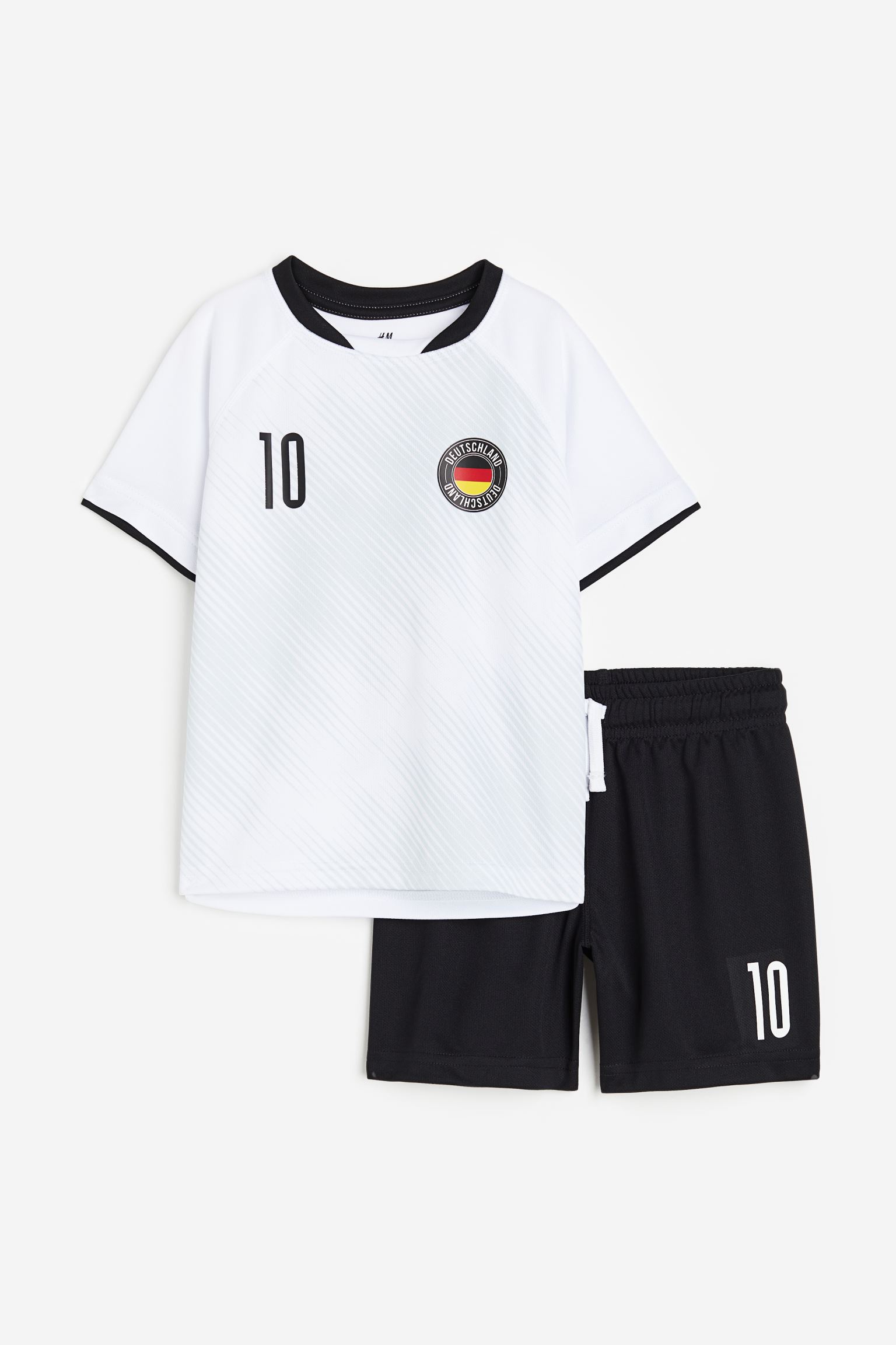 Спортивный набор с принтом H&M 134/140 Белый/Германия (доставка из-за рубежа), 1139328
Спортивный набор с принтом H&M 134/140 Белый/Германия (доставка из-за рубежа), 1139328