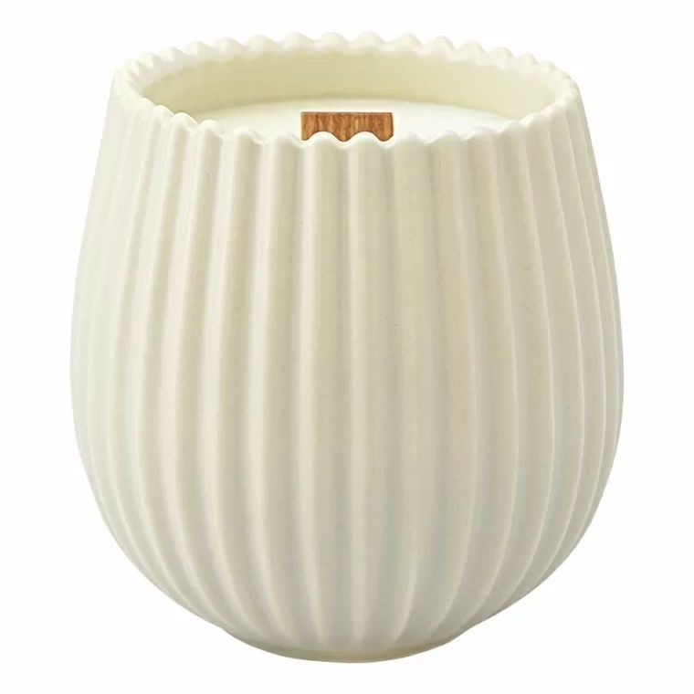 Свеча ароматическая с деревянным фитилем Tkano Edge Musk Rose & Cedarwood 8x8,5 см бежевая
Свеча ароматическая с деревянным фитилем Tkano Edge Musk Rose & Cedarwood 8x8,5 см бежевая
