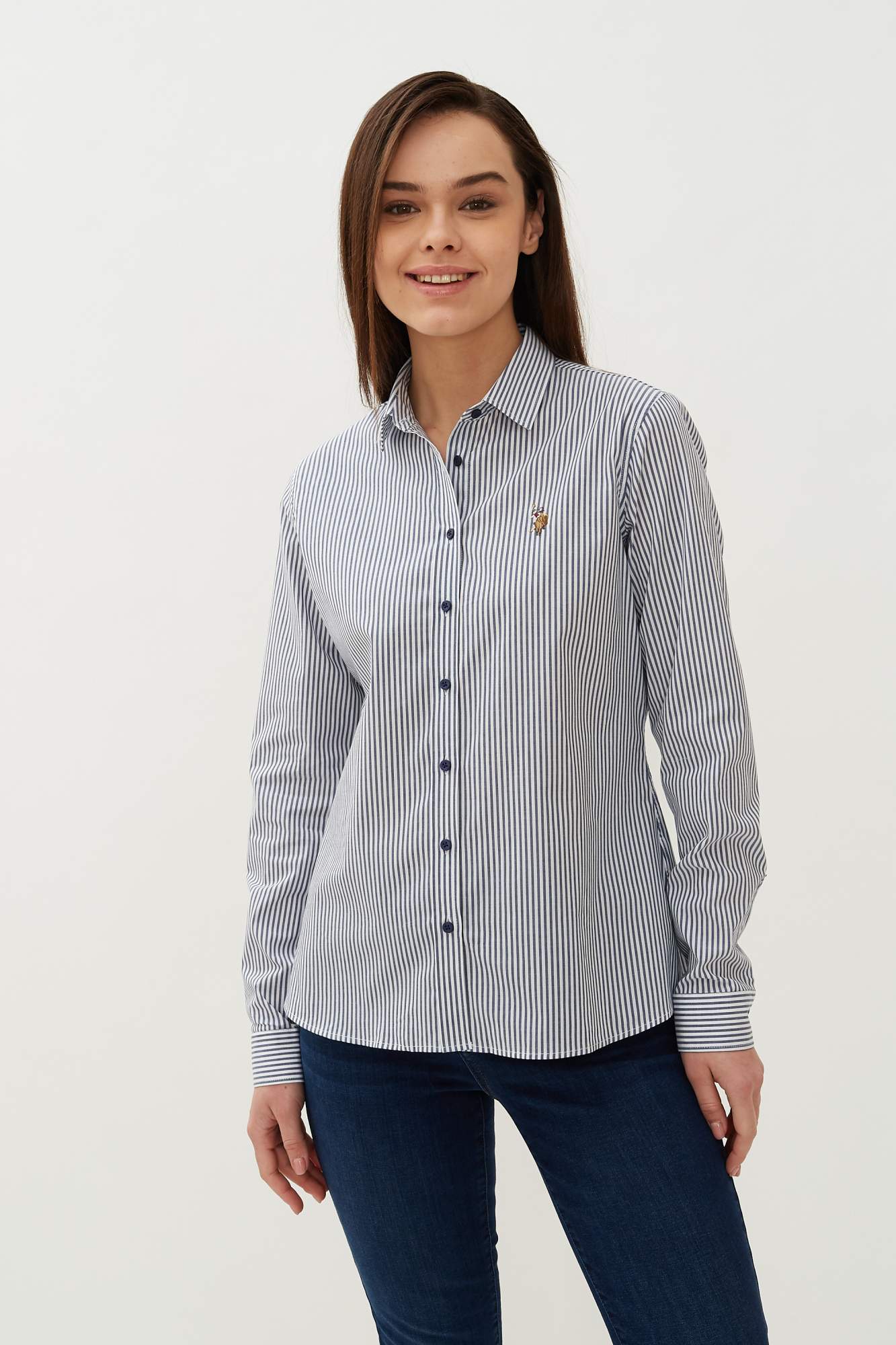 Рубашка женская U.S. POLO Assn. G082SZ0040STRIPERWOMEN020K синяя 38, G082SZ0040STRIPERWOMEN020K
Рубашка женская U.S. POLO Assn. G082SZ0040STRIPERWOMEN020K синяя 38, G082SZ0040STRIPERWOMEN020K