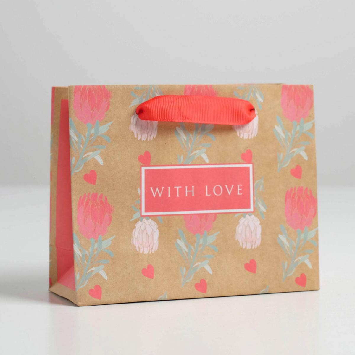 5177940 Пакет крафтовый горизонтальный With love, S 15*12*5.5 см, Подарочная упаковка и товары для праздника / Пакеты / Пакет малый S
5177940 Пакет крафтовый горизонтальный With love, S 15*12*5.5 см, Подарочная упаковка и товары для праздника / Пакеты / Пакет малый S