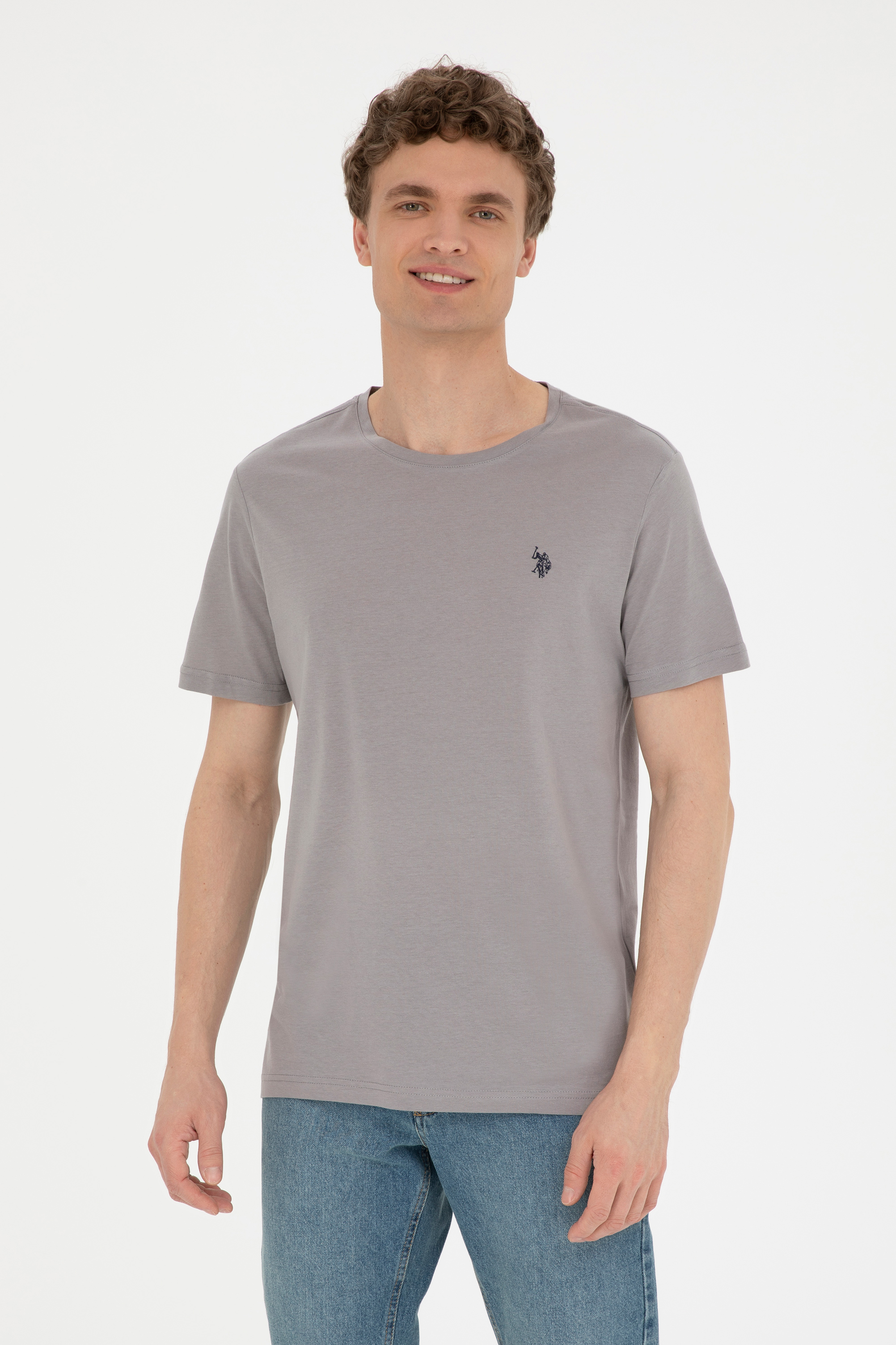 Футболка мужская US Polo Assn G081SZ0110TS01IY024 серая XL, Серый, G081SZ0110TS01IY024
Футболка мужская US Polo Assn G081SZ0110TS01IY024 серая XL, Серый, G081SZ0110TS01IY024
