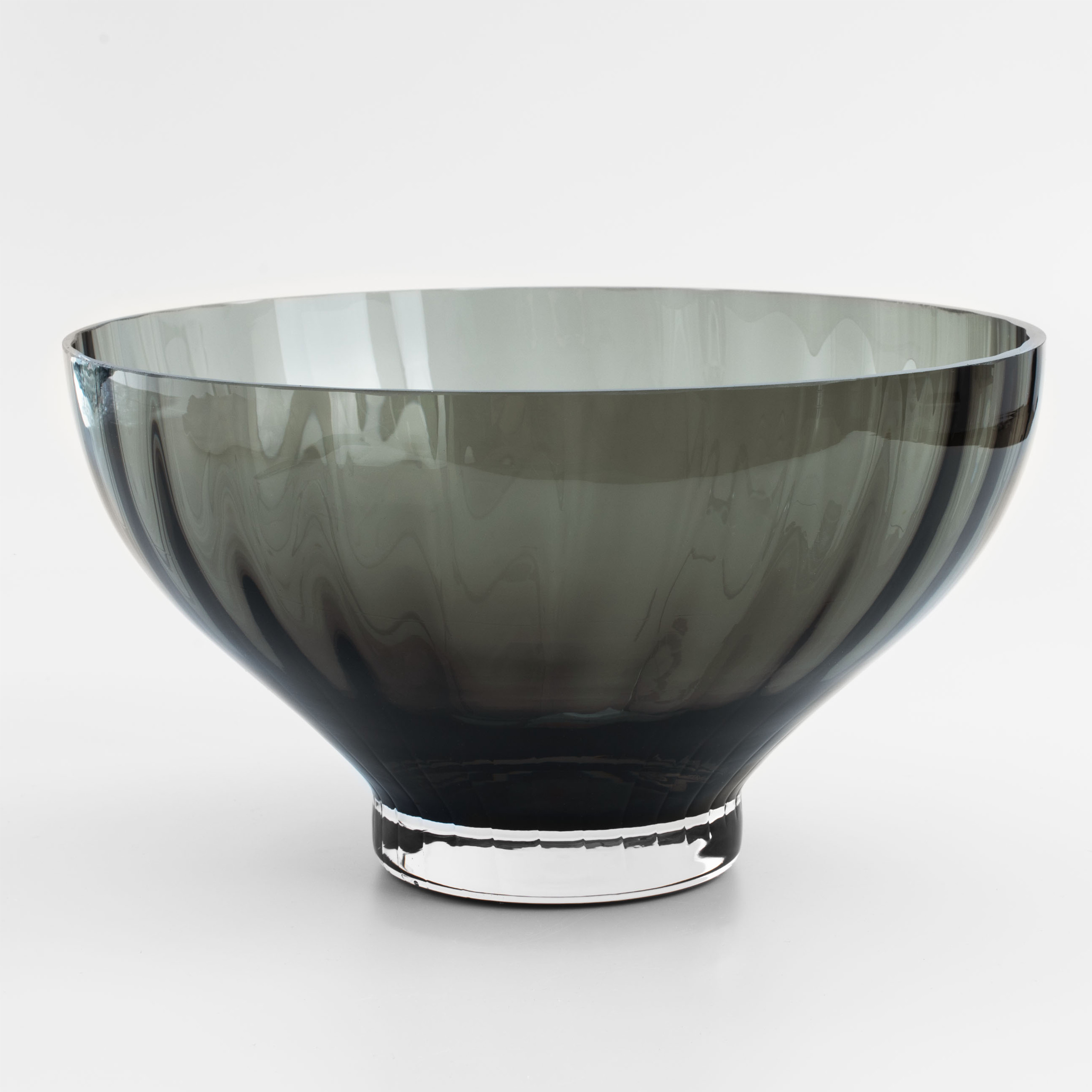 Салатник, 22х13 см, 2 л, на ножке, стекло Р, серый, Filo R color
Салатник, 22х13 см, 2 л, на ножке, стекло Р, серый, Filo R color