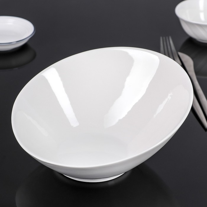 Салатник Доляна Глория, фарфор, 21 см, белый, 1 шт, Глория 
Салатник Доляна Глория, фарфор, 21 см, белый, 1 шт, Глория