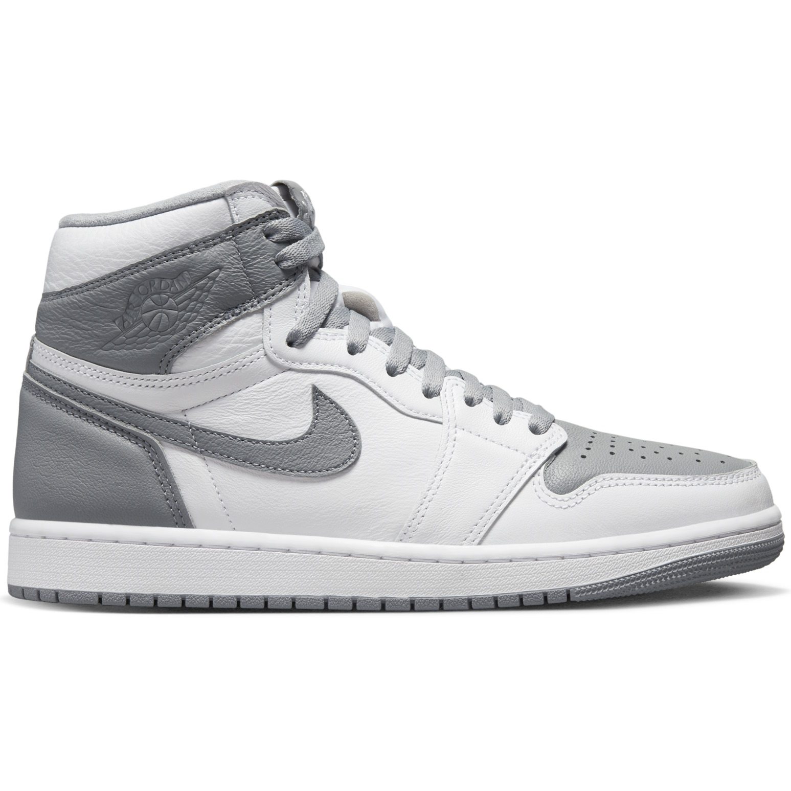 Кеды мужские Jordan AIR 1 RETRO HIGH OG серые 44 EU, Серый, AIR JORDAN 1 RETRO HIGH OG
Кеды мужские Jordan AIR 1 RETRO HIGH OG серые 44 EU, Серый, AIR JORDAN 1 RETRO HIGH OG
