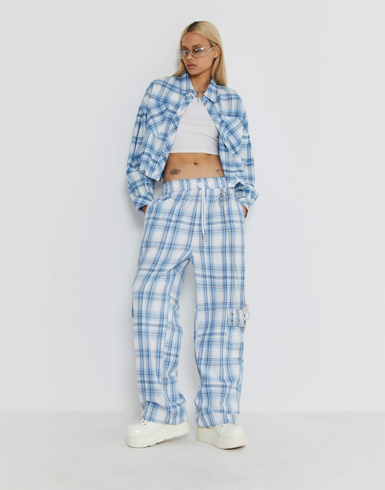 Рубашка для девочки Gloria Jeans GWT003379 голубой/разноцветный 10-12л/152, GWT003379
Рубашка для девочки Gloria Jeans GWT003379 голубой/разноцветный 10-12л/152, GWT003379