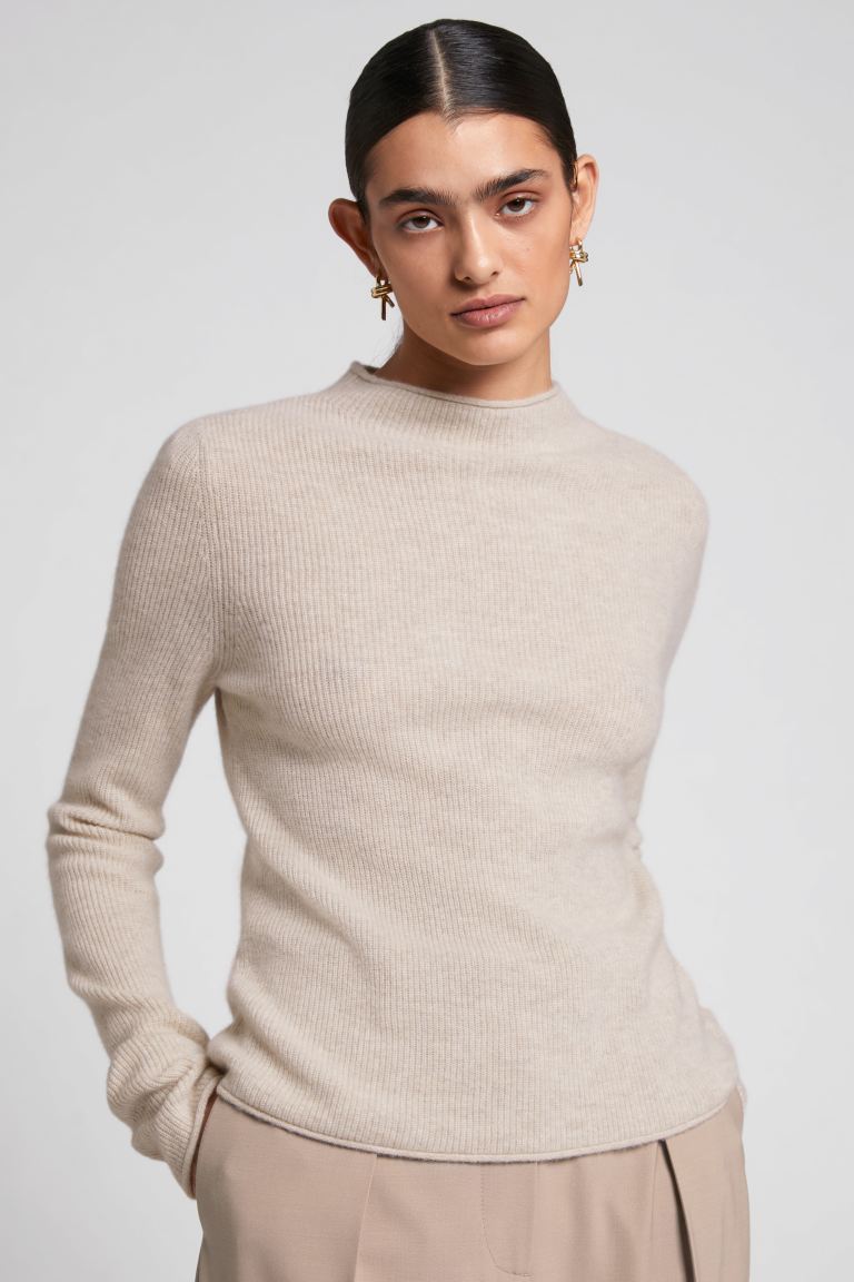 Джемпер женский & Other Stories 1136886001 бежевый M (доставка из-за рубежа), 1136886001
Джемпер женский & Other Stories 1136886001 бежевый M (доставка из-за рубежа), 1136886001