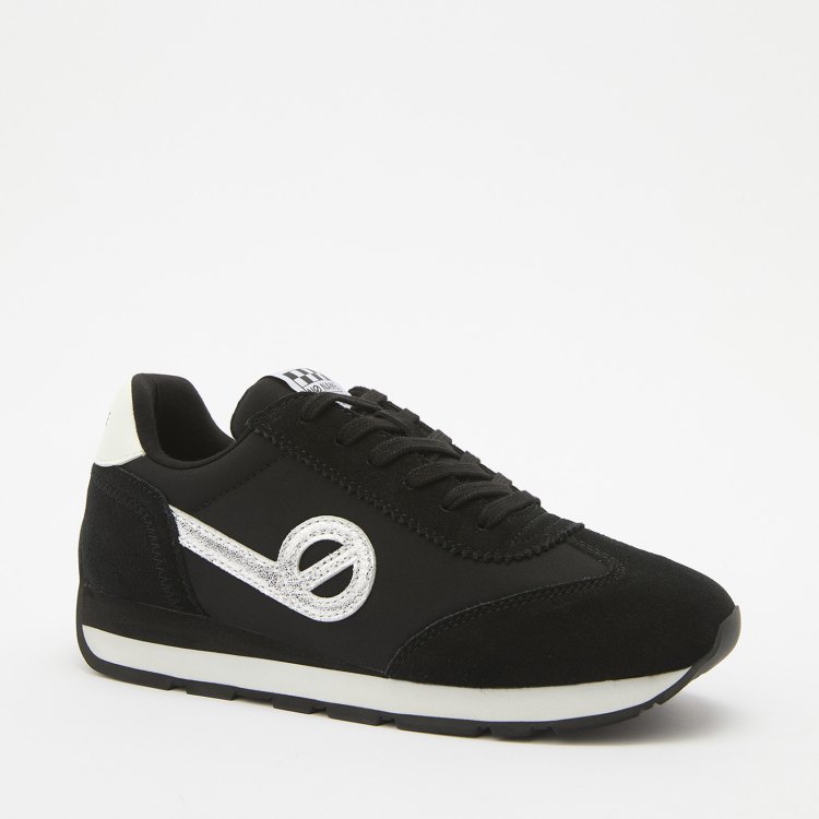 Кроссовки женские No Name CITY RUN JOGGER черные 41 EU, Черный, CITY RUN JOGGER
Кроссовки женские No Name CITY RUN JOGGER черные 41 EU, Черный, CITY RUN JOGGER