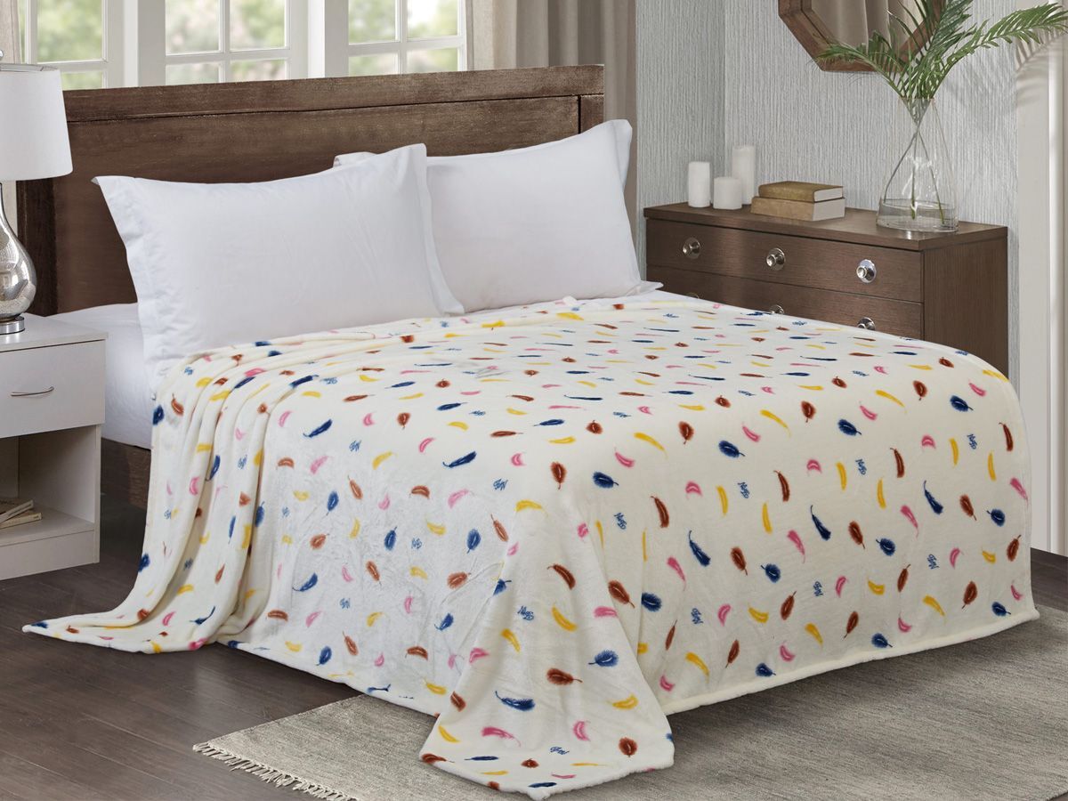 Плед двуспальный 180х200 на кровать Cleo Home California Collection велсофт, California Collection
Плед двуспальный 180х200 на кровать Cleo Home California Collection велсофт, California Collection