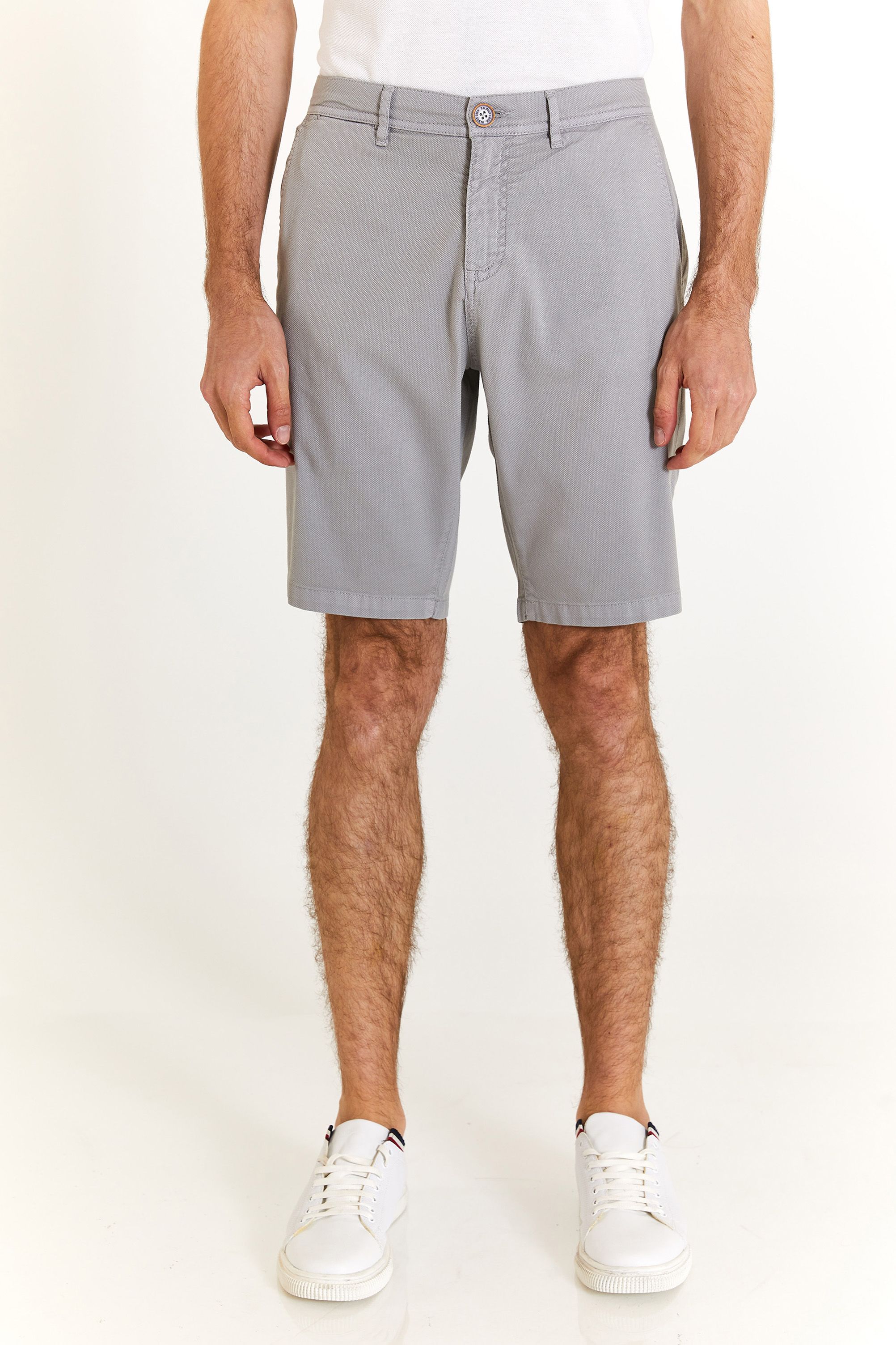 Повседневные шорты мужские U.S. POLO Assn. G081SZ0310DESTA24Y серые 34, Серый, G081SZ0310DESTA24Y
Повседневные шорты мужские U.S. POLO Assn. G081SZ0310DESTA24Y серые 34, Серый, G081SZ0310DESTA24Y