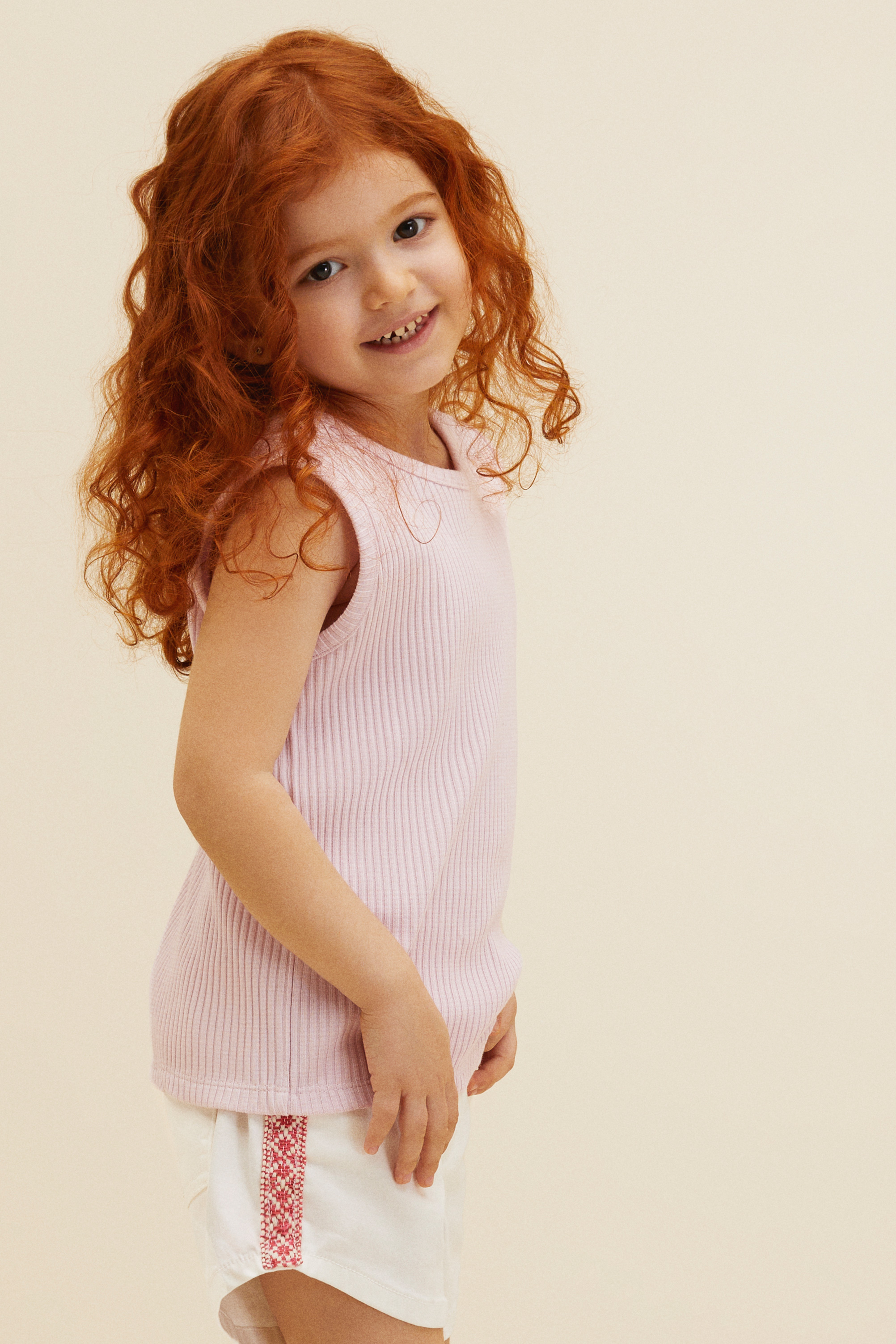 Майка детская US Polo Assn G084SZ0110PATLET, светло-сиреневый, 116, Розовый, G084SZ0110PATLET
Майка детская US Polo Assn G084SZ0110PATLET, светло-сиреневый, 116, Розовый, G084SZ0110PATLET