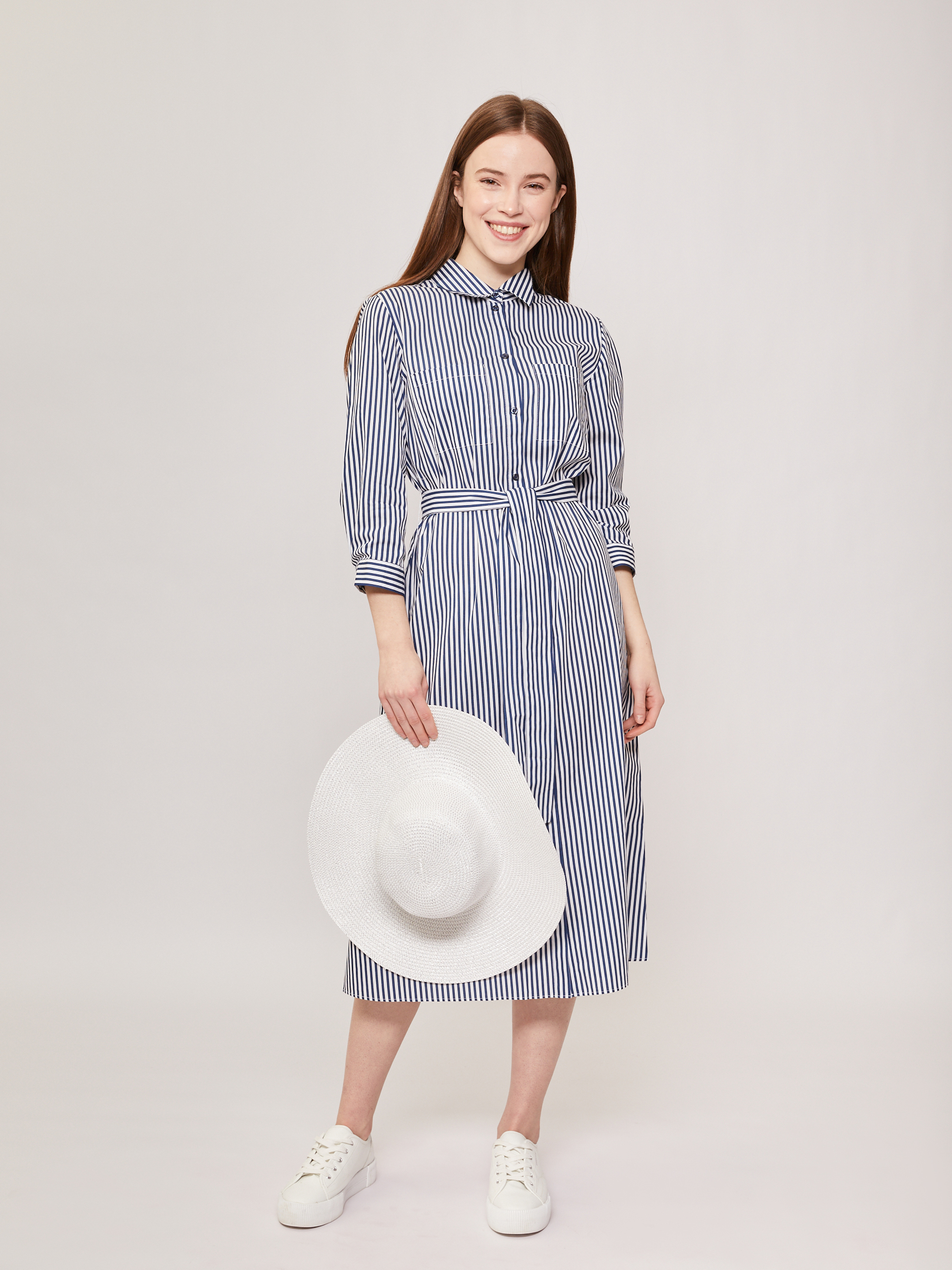 Повседневное платье женское Zolla z02123829103359S0 синее XS, z02123829103359S0
Повседневное платье женское Zolla z02123829103359S0 синее XS, z02123829103359S0