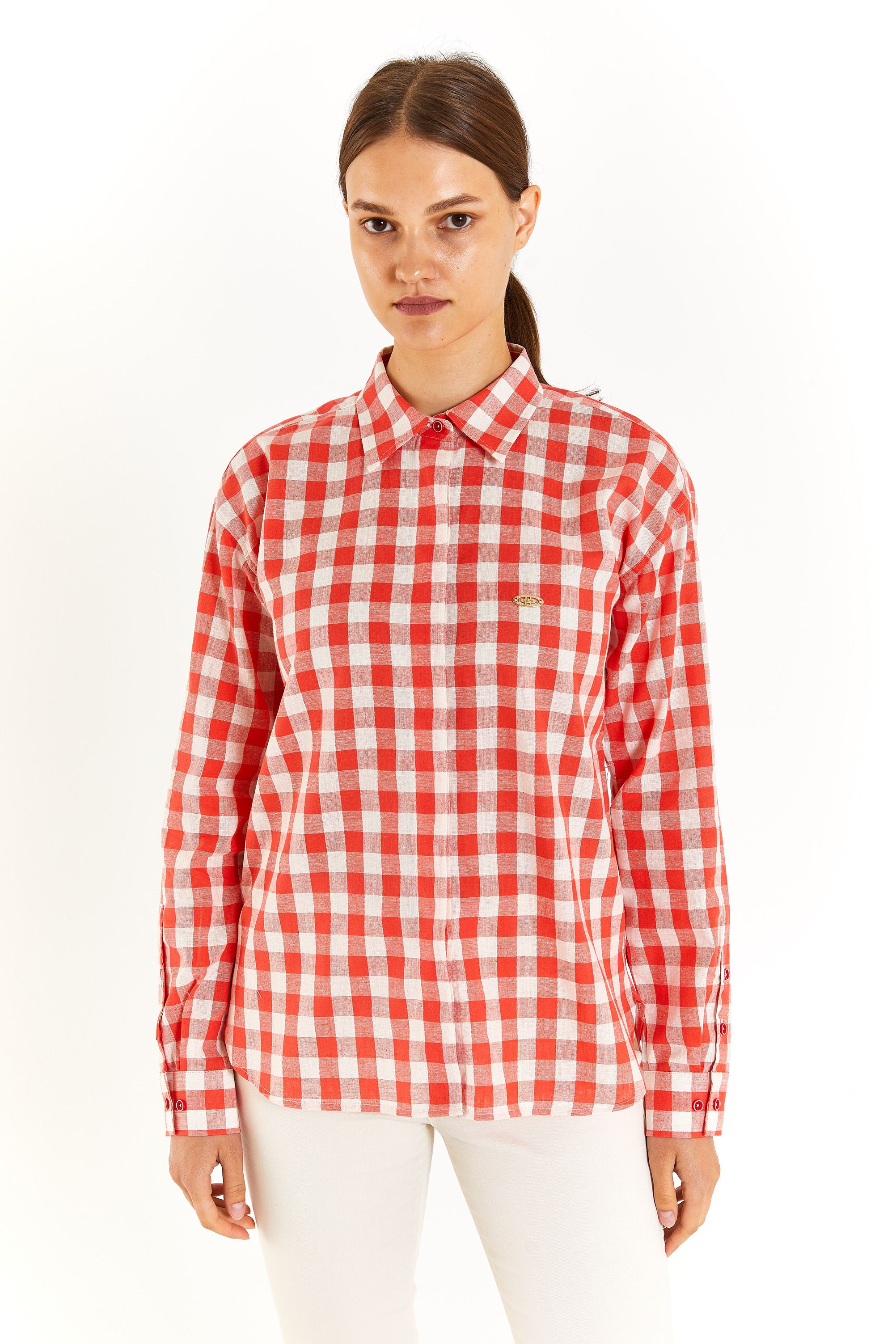 Рубашка женская US Polo Assn G082SZ0040ALEXISTA красная 34, Красный, G082SZ0040ALEXISTA
Рубашка женская US Polo Assn G082SZ0040ALEXISTA красная 34, Красный, G082SZ0040ALEXISTA