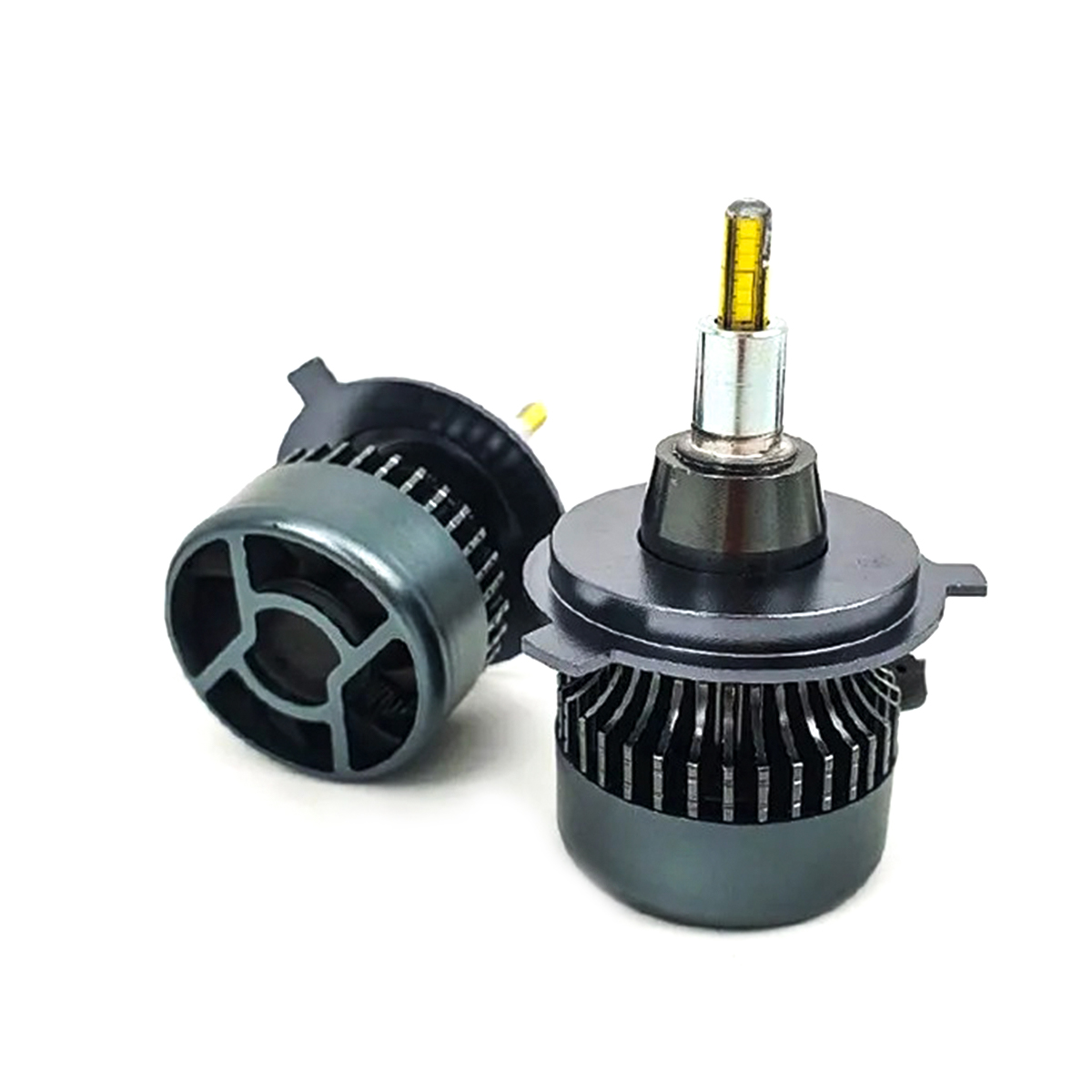 Светодиодная лампа EZID-AUTO Е10 360 градусов с цоколем Н4, 50W, 12V, 6000К, 8000LM, 2 шт, Е10
Светодиодная лампа EZID-AUTO Е10 360 градусов с цоколем Н4, 50W, 12V, 6000К, 8000LM, 2 шт, Е10