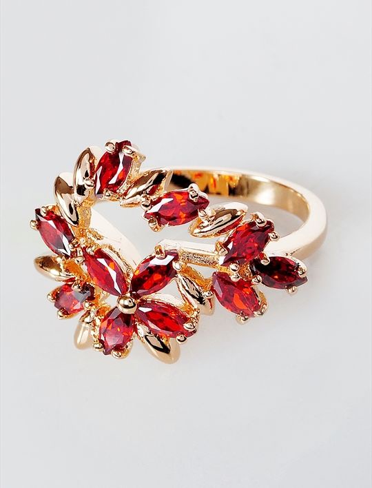 Кольцо из бижутерного сплава р. 19 Lotus Jewelry Камелия 3037R-26gn, гранат, Кольцо с гранатом "Камелия" 3037R-26gn
Кольцо из бижутерного сплава р. 19 Lotus Jewelry Камелия 3037R-26gn, гранат, Кольцо с гранатом "Камелия" 3037R-26gn