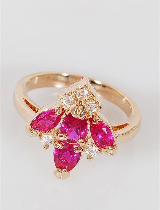 Кольцо из бижутерного сплава р. 17 Lotus Jewelry 32R-03Rc, корунд/циркон, Кольцо с корундом "4 камня" 32R-03Rc
Кольцо из бижутерного сплава р. 17 Lotus Jewelry 32R-03Rc, корунд/циркон, Кольцо с корундом "4 камня" 32R-03Rc