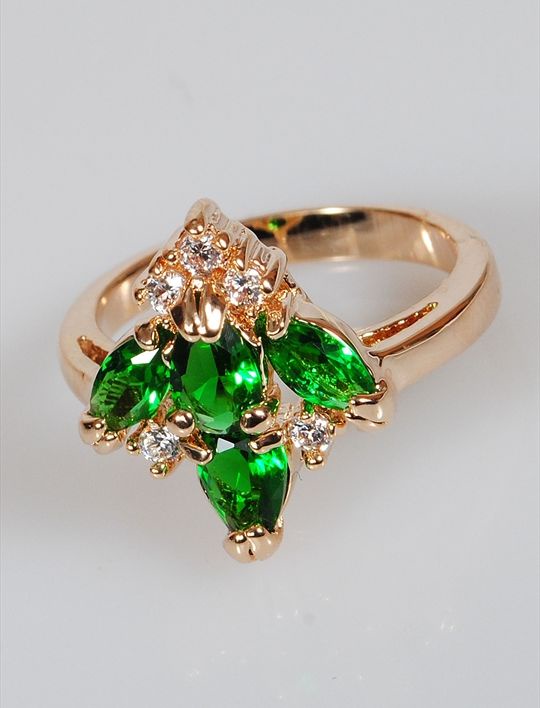 Кольцо из бижутерного сплава р. 16 Lotus Jewelry 4 камня 32R-03Gcz, фианит/циркон, Кольцо с зеленым фианитом "4 камня" 32R-03Gcz
Кольцо из бижутерного сплава р. 16 Lotus Jewelry 4 камня 32R-03Gcz, фианит/циркон, Кольцо с зеленым фианитом "4 камня" 32R-03Gcz