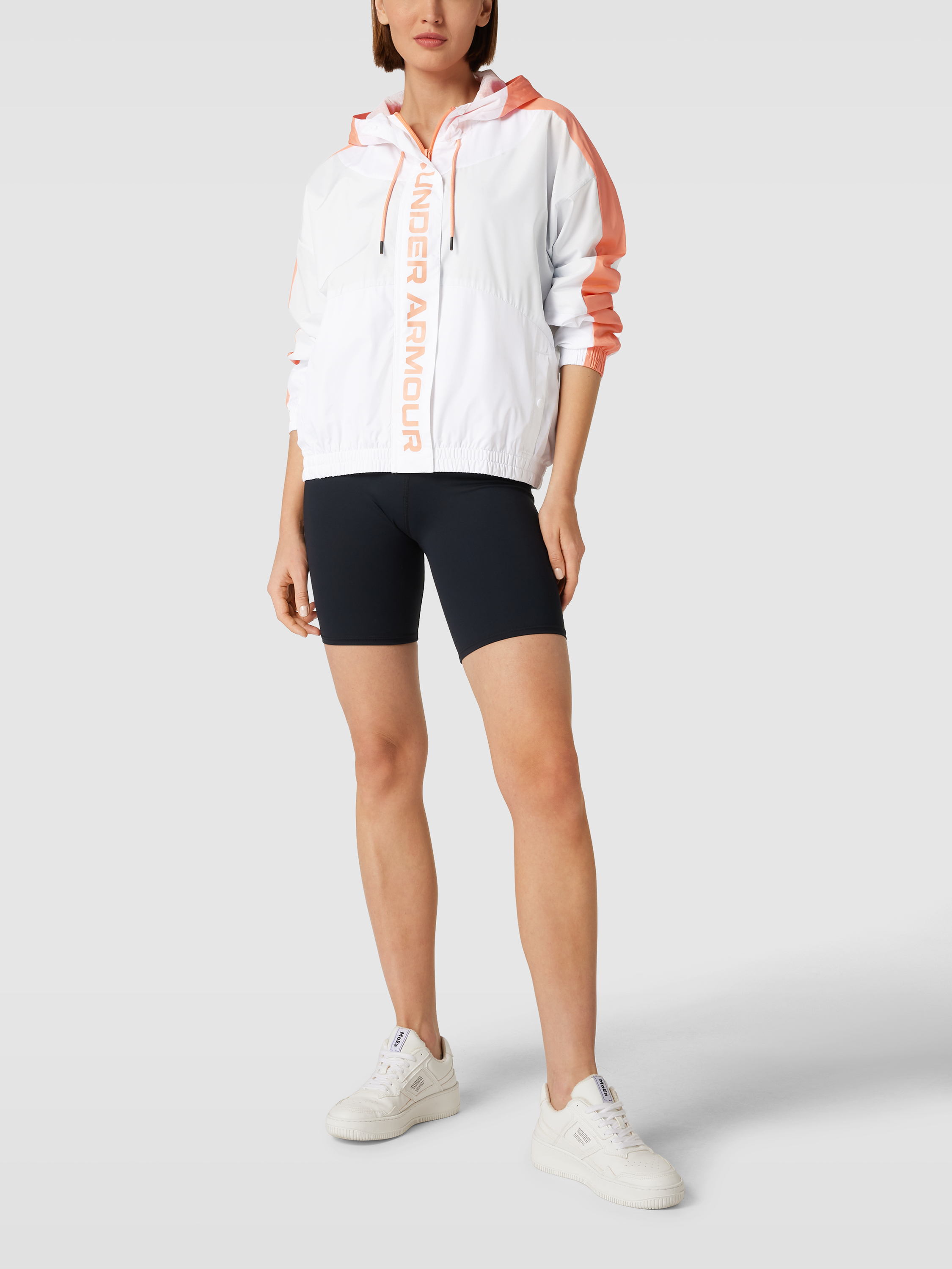 Ветровка женская Under Armour 1703191100 белая M доставка из-за рубежа, Белый, 1703191100
Ветровка женская Under Armour 1703191100 белая M доставка из-за рубежа, Белый, 1703191100