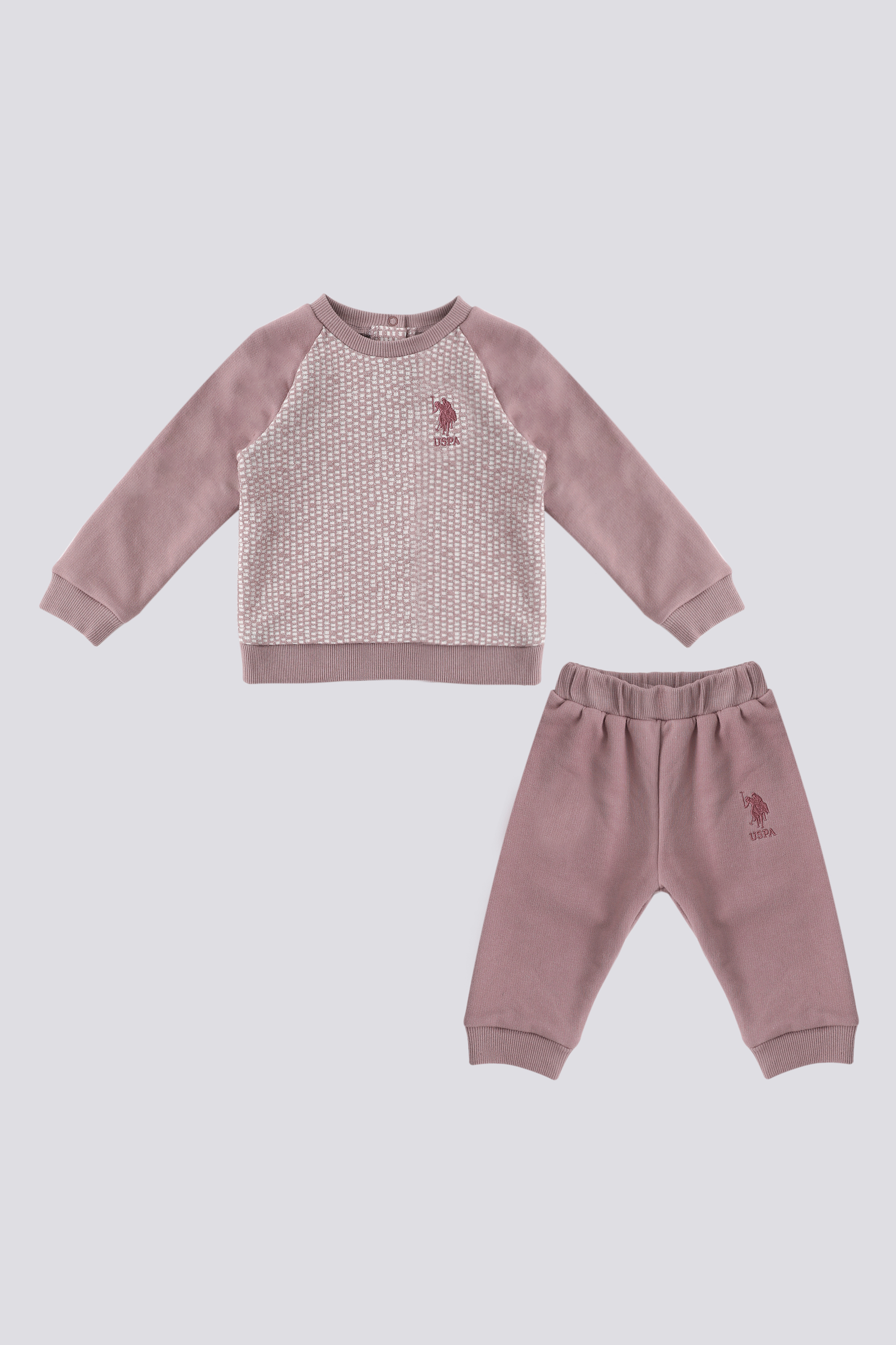 Костюм повседневный US Polo Assn G086SZ0HF0USB1692_VR041, розовый, 74, G086SZ0HF0USB1692_VR041
Костюм повседневный US Polo Assn G086SZ0HF0USB1692_VR041, розовый, 74, G086SZ0HF0USB1692_VR041